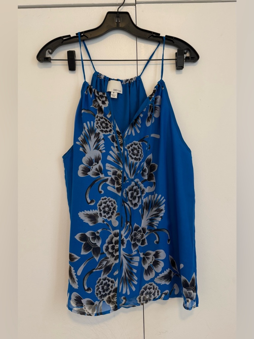 Greylin Silk Blue Floral Spaghetti-Strap  Top size M NWOT